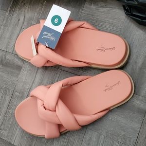 Women Coral Sandals